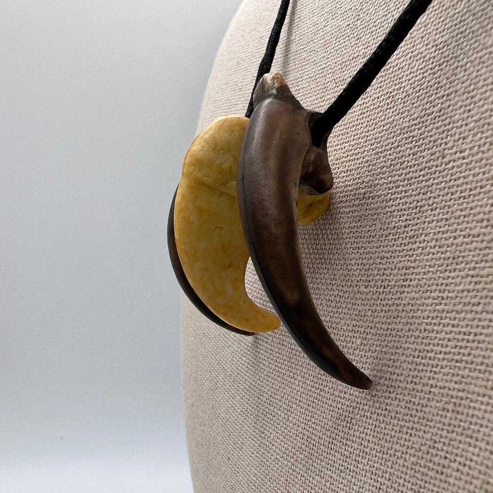 3 Claw Tooth Pendant Necklace Tribal Boho Primitive Style Black Cord Unisex - Picture 4 of 10